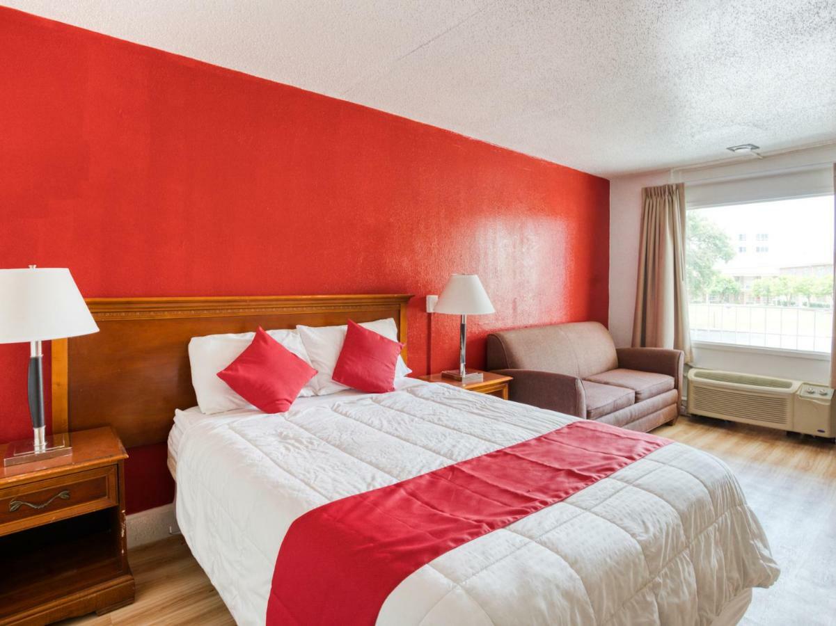 Oyo Hotel Columbia Sc West Вест-Коламбія Екстер'єр фото